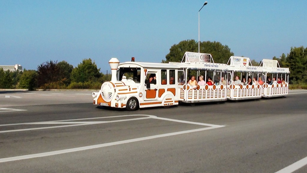Neos-Marmaras-Train-Tour-Halkidiki-Travel-Agency-Kolovos-Travel-Neos-Marmaras-001